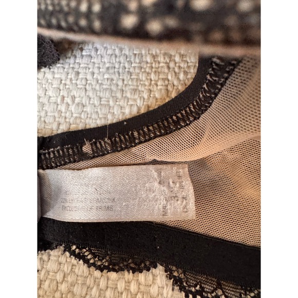 Victoria Secret Demi Uplift Bra Biofit Black Lace Underwire 34C - Picture 6 of 6